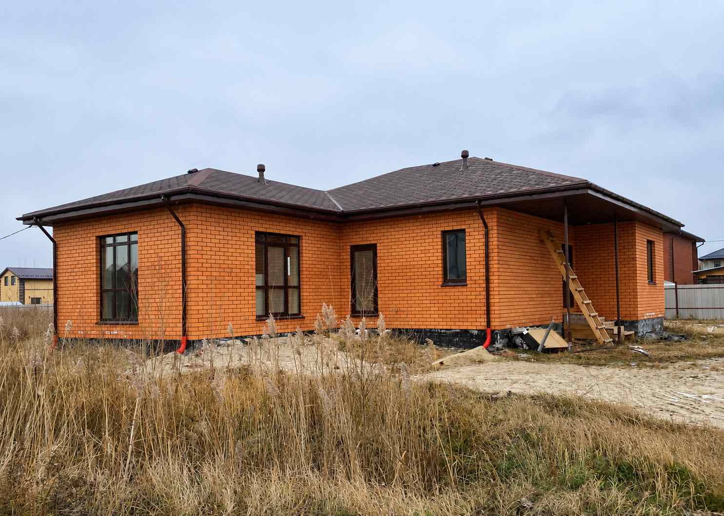 https://sarapul.tgv-stroy.ru/storage/app/uploads/public/6a7/aaf/281/6a7aaf2815ba9013923669.jpg